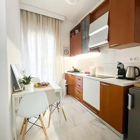 Your Cozy Downtown - Appartamento Larissa